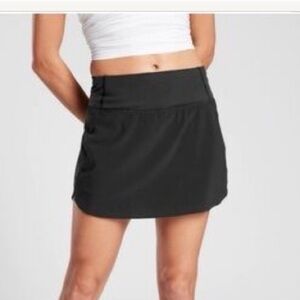 Athleta Run With It Skort Black Athletic Tennis Golf 
Skirt xsmall